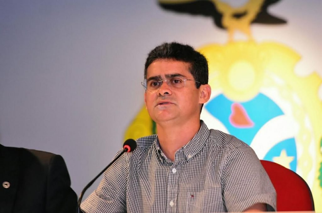 Governador David Almeida vai liberar R$ 22 milhões para empresas pagarem funcionários da Saúde