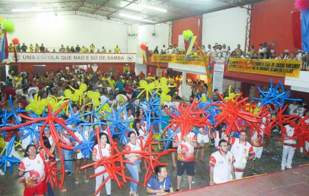 A Grande Família escolhe samba-enredo neste sábado