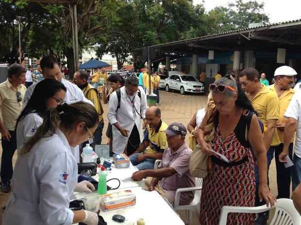Prefeitura + Presente leva diversos serviços ao São José IV, neste sábado