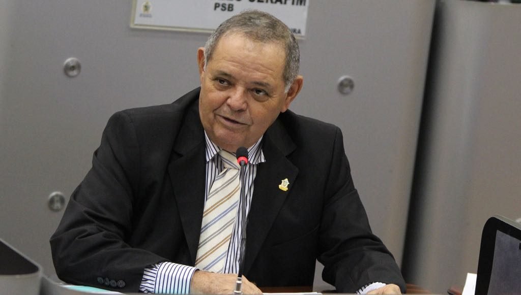Prefeito sanciona lei da CMM que implanta o ‘Ensino Dirigido’ nas escolas da Semed