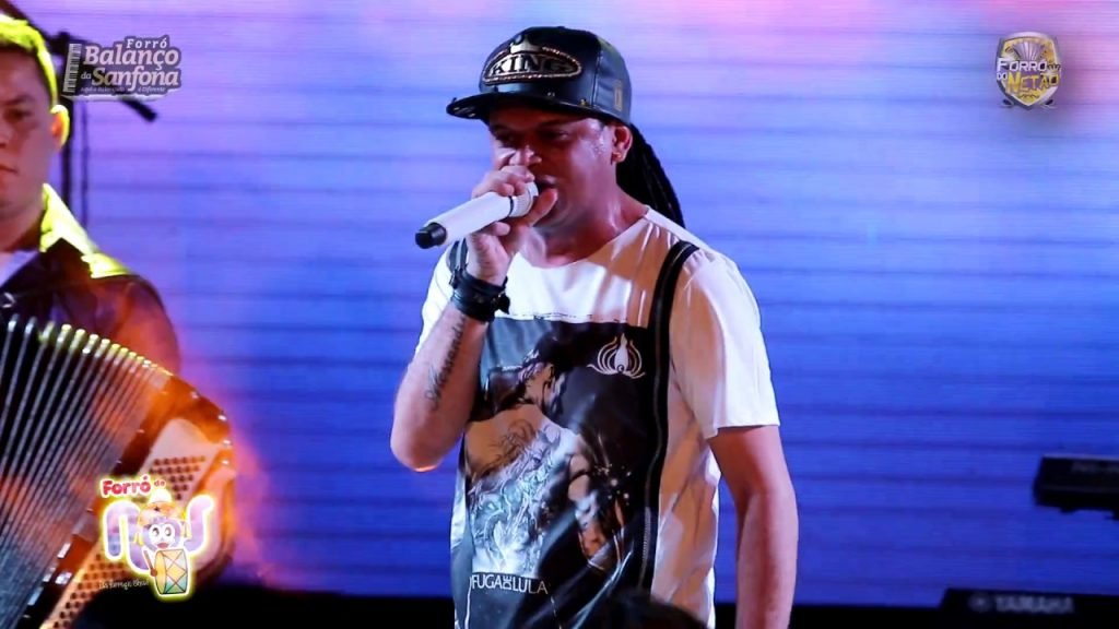 Véspera de feriado tem muito pé de serra no Buxixo