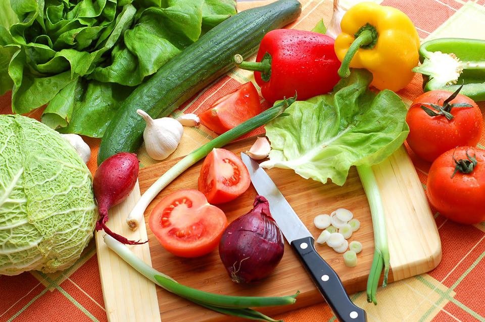 Curso gratuito para manuseio de alimentos tem 20 vagas abertas