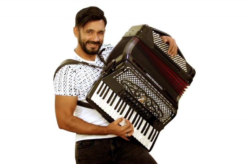 Jonas Alves grava DVD no ‘João de Barro’, neste sábado (14)