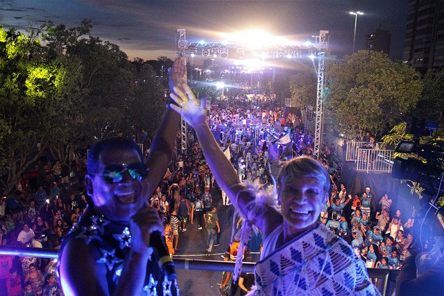 Público lota Ponta Negra para prestigiar encerramento do Boi Manaus