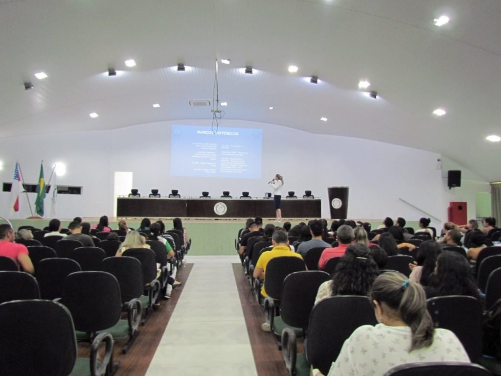 Literatus participa do 1° Congresso Estudantes de Graduação e Técnico de Enfermagem do Amazonas