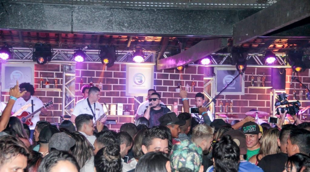 Gargalo se transforma no ‘Bar do Maykinho’, nesta sexta (07)