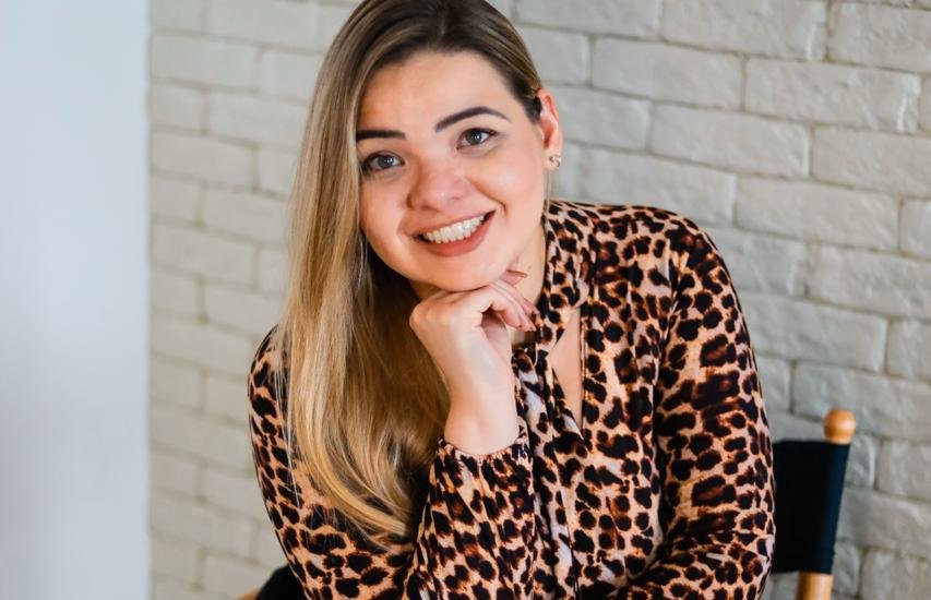 Consultora amazonense integra aplicativo referência em coloração pessoal no Brasil