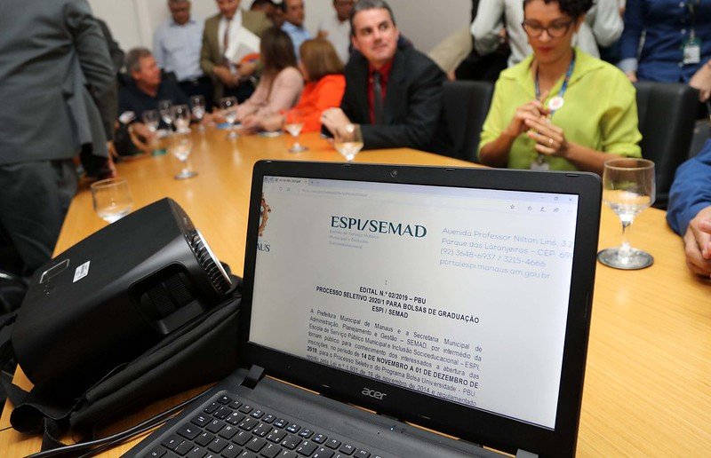 Inscrições para 17,5 mil vagas do programa ‘Bolsa Universidade 2020’ começam dia 14/11