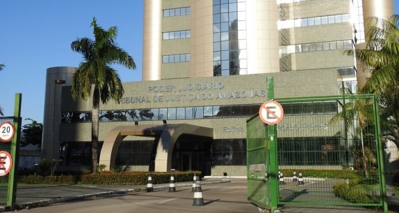 Judiciário do Amazonas se dá ‘feriado’ e não trabalha na terça-feira Judiciário do Amazonas se dá 'feriado' e não trabalha na terça-feira