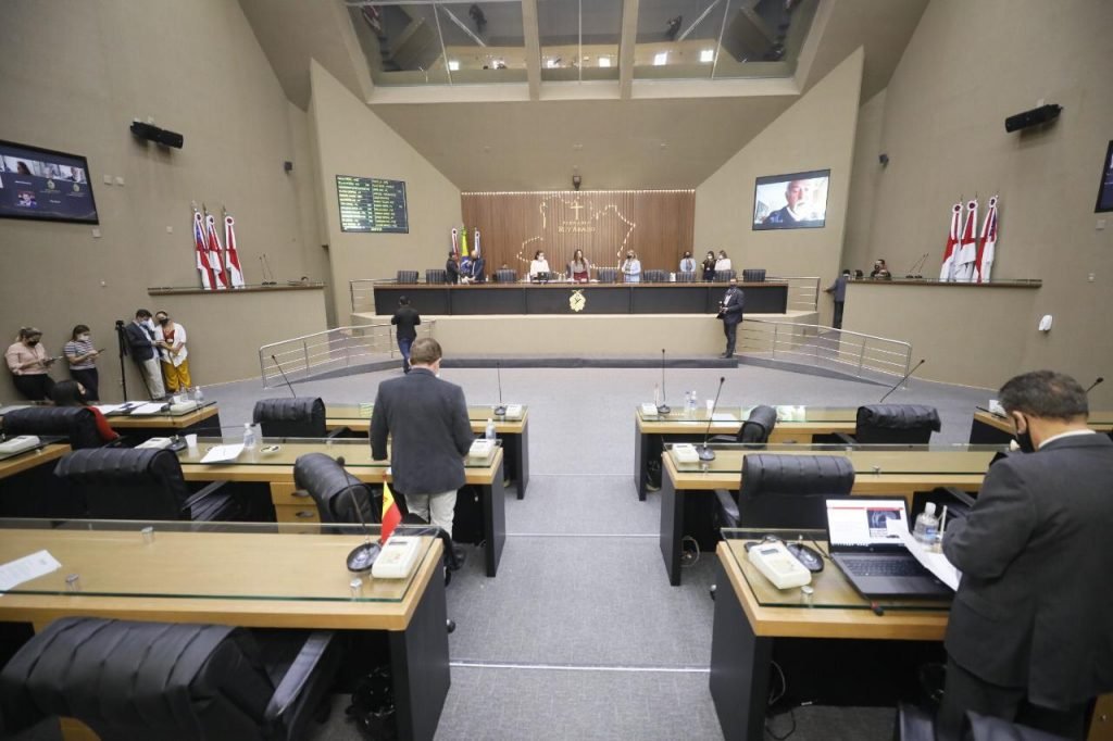 CPI da Saúde, cortes de energia e outros assuntos são destaque na Aleam