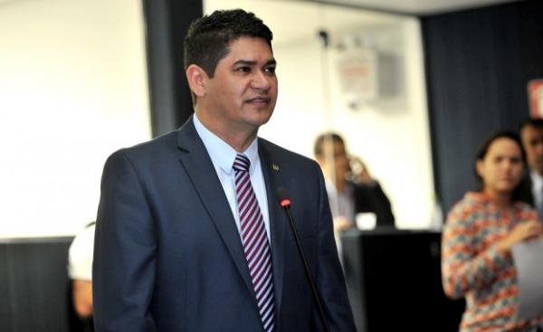 Bi Garcia paga R$ 3 milhões para integrar hospital de Parintins ao SUS