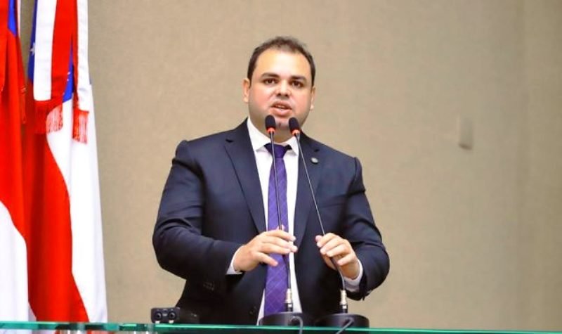 Deputado Roberto Cidade quer gratuidade na segunda via de CNH em caso de desastre natural