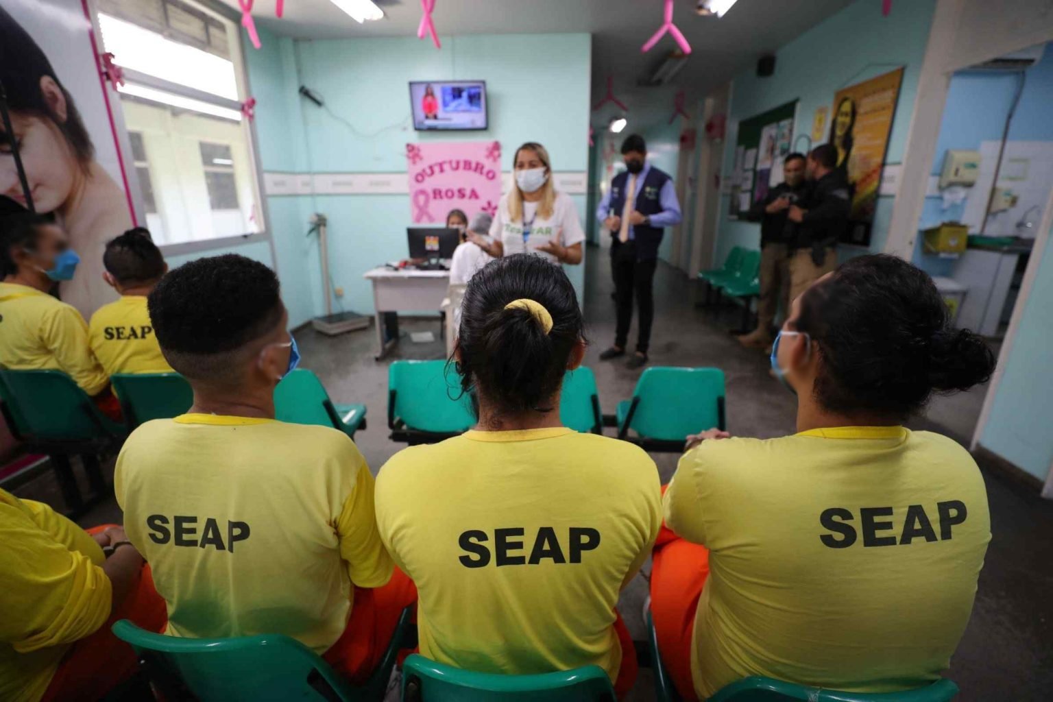 Governo do Amazonas atendeu 300 pacientes trans e travestis como parte do projeto ‘TransOdara’