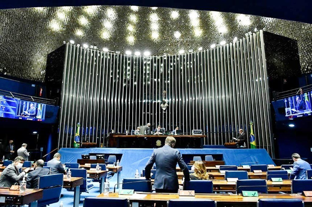 Programa Auxílio Brasil será analisado pelo Senado