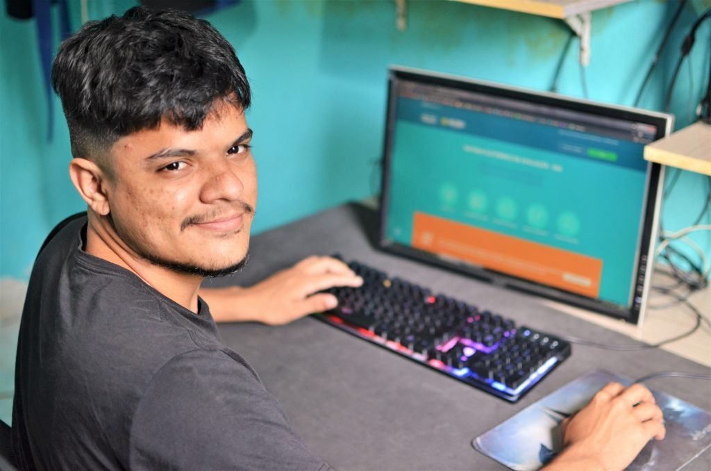 Com crescimento de 300%, Governo do Amazonas ampliou EJA e atendeu mais de 40 mil pessoas na rede estadual em 2021