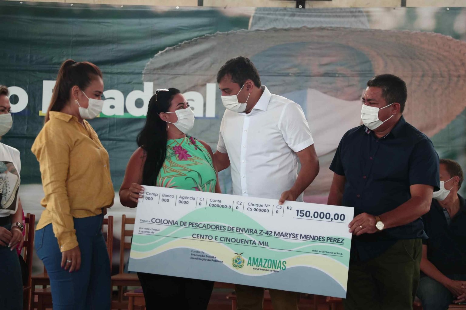 Governador Wilson Lima anuncia R$ 4,3 milhões para nova rede de água de Envira