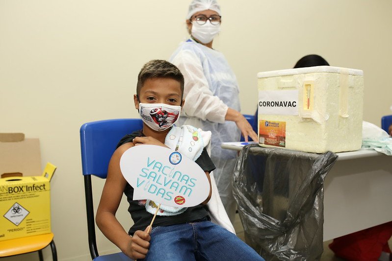 Manaus vacina mais de 15 mil crianças contra Covid-19 em um dia