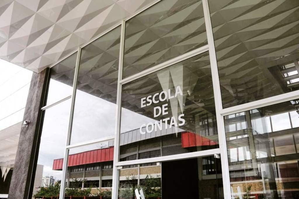 Escola de Contas Públicas do TCE-AM faz abertura do ano letivo no dia 18