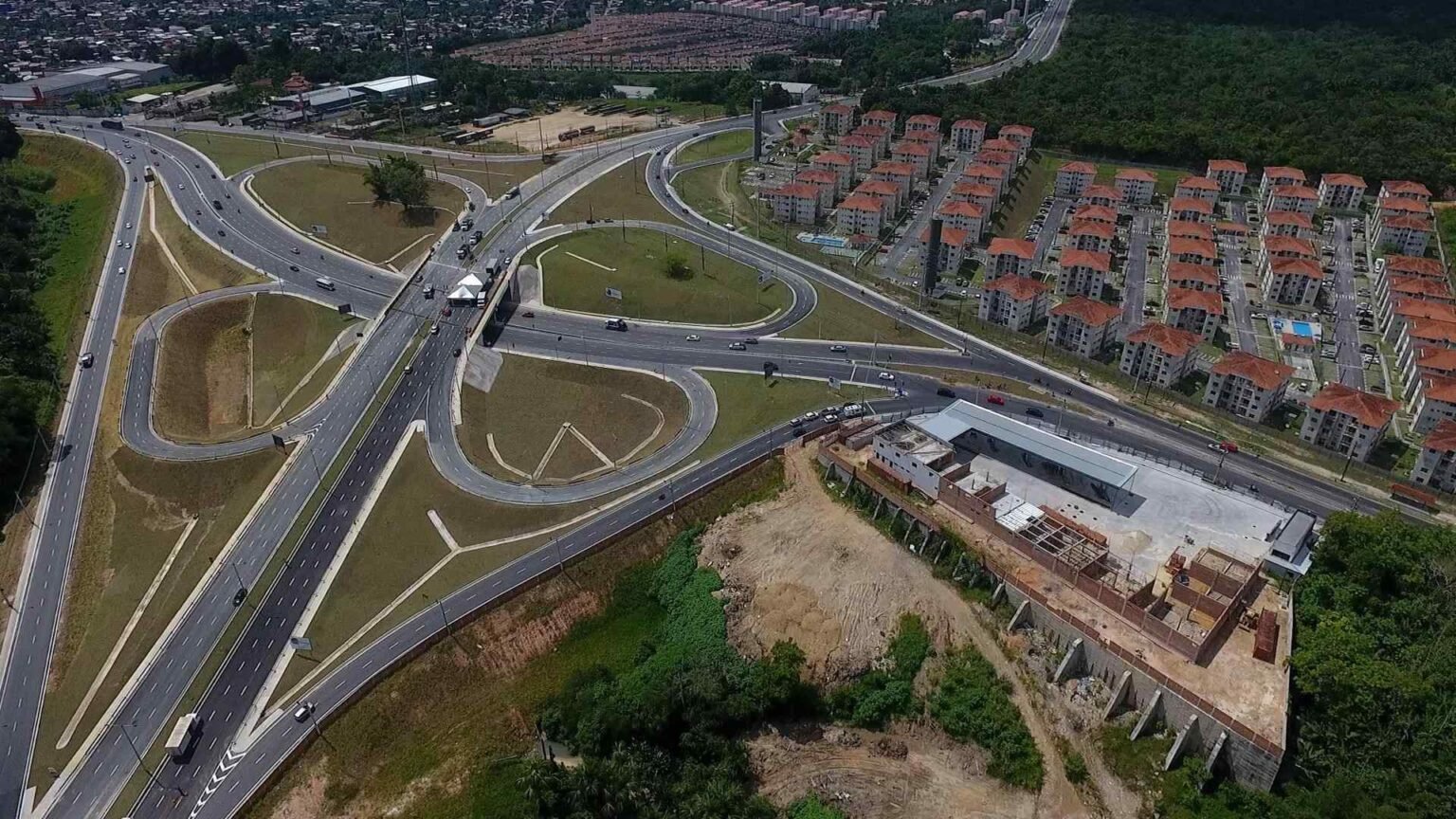 Governo Wilson Lima concluiu mais de 170 obras em 55 municípios do Amazonas