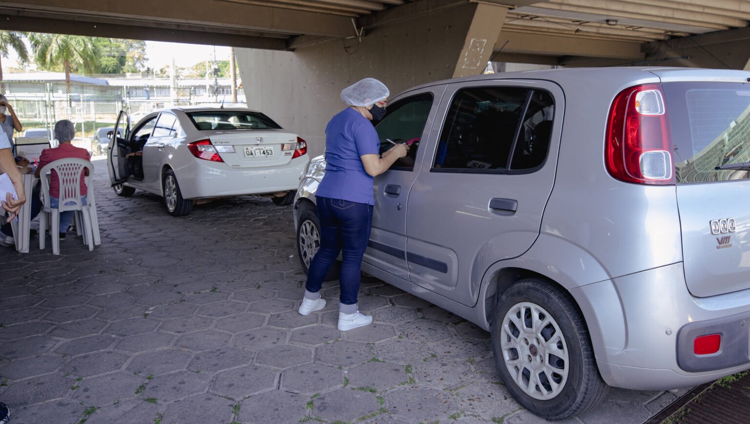 População pode atualizar esquema vacinal contra a Covid-19 em mais de 80 endereços nesta semana