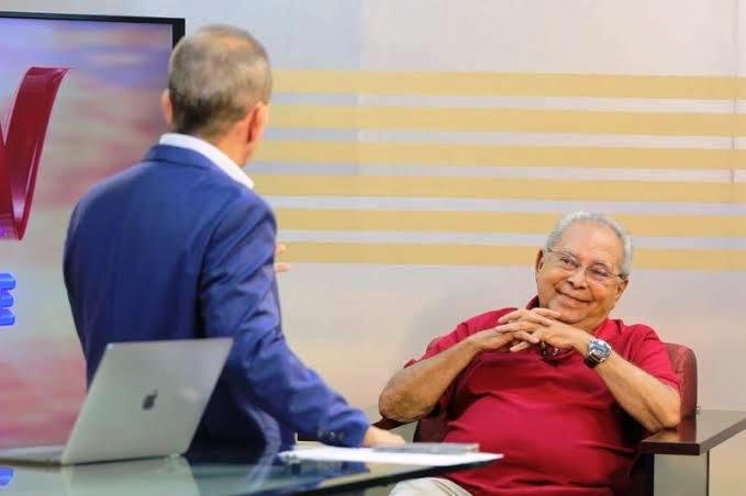 Wilson Lima perde no TRE e não consegue censurar Amazonino por lhe chamar de ‘novo idiota’ e ‘cabeça oca’