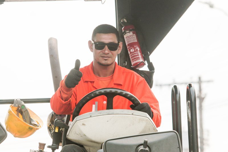 Prefeitura de Manaus realiza obras de manutenção viária na zona Sul da capital