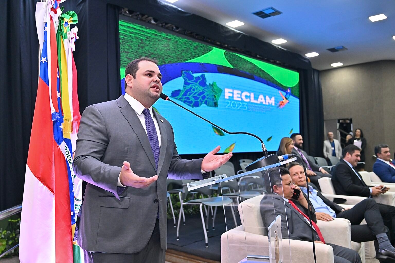 FECLAM: ‘oportunidade de aprofundar técnicas legislativas’, afirma Roberto Cidade FECLAM técnicas legislativas Roberto Cidade