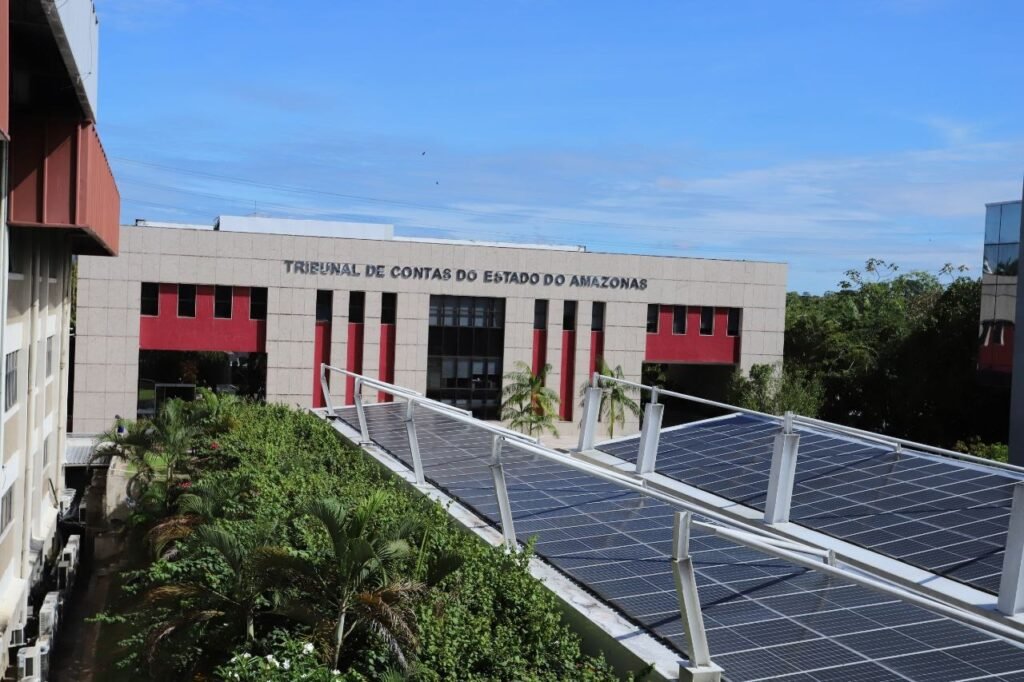 TCE alerta gestores contratações