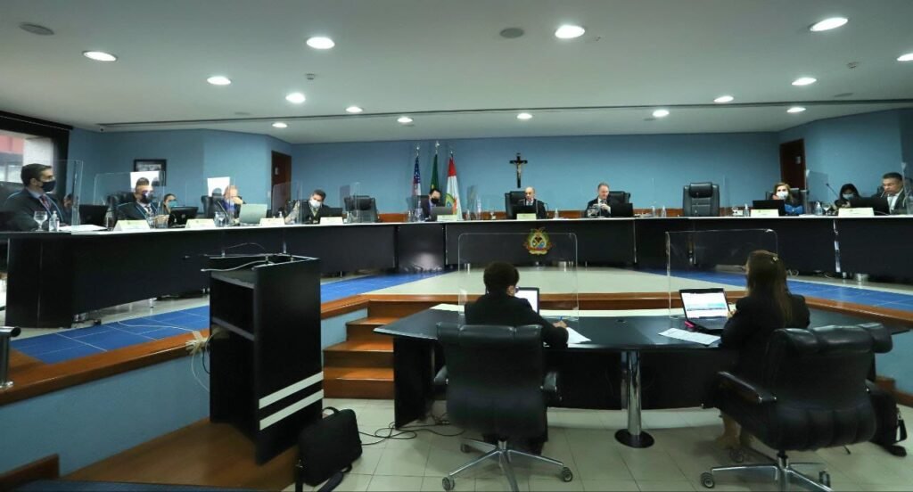 TCE vagas PCDs residência jurídica