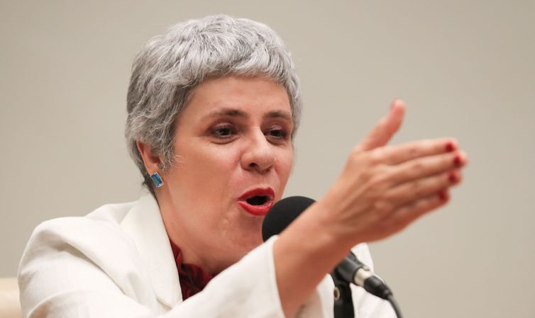 Governo volta olhar para mulheres, negros, trans e vítimas da ditadura
