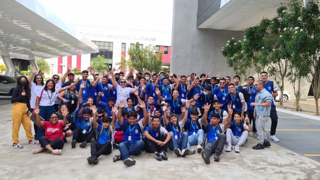 Estudantes de Manaus realizam capacitação no programa Jovens Aprendizes do TCE