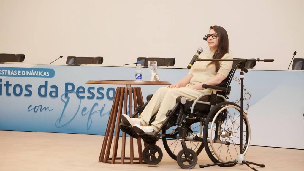 No AM, começa ciclo de palestras em alusão ao Dia Nacional da Pessoa com Deficiência