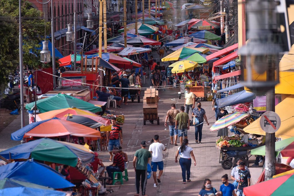 Maioria dos manauaras não sabe em quem votar para prefeito manauaras