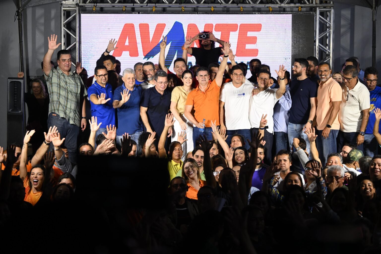 Eleições 2024: secretários de David têm até hoje para pedirem demissão secretários