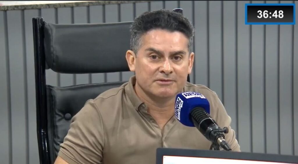 David diz que ‘não existe crime’ nos pagamentos de noiva e sogra e que vai processar jornalistas David Almeida