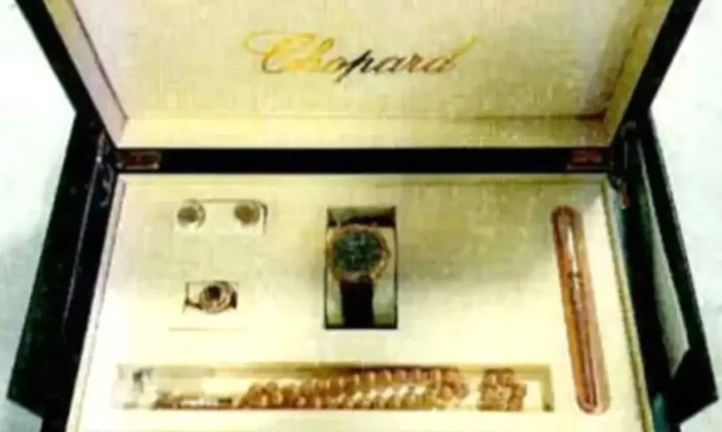 Defesa de Bolsonaro pede arquivamento do caso das joias sauditas Bolsonaro joias