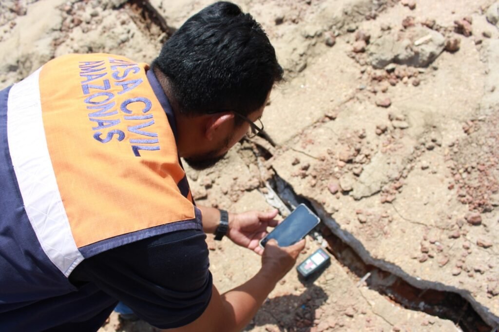 Após deslizamento em Manacapuru, porto de Autazes será interditado