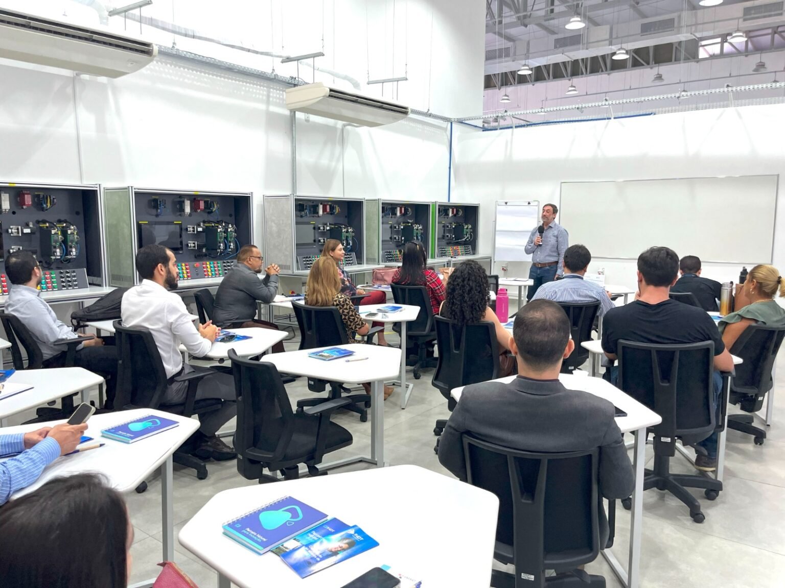 INDT Educacional abre inscrições gratuitas para capacitação em Inovação para a Indústria 4.0 com vagas limitadas