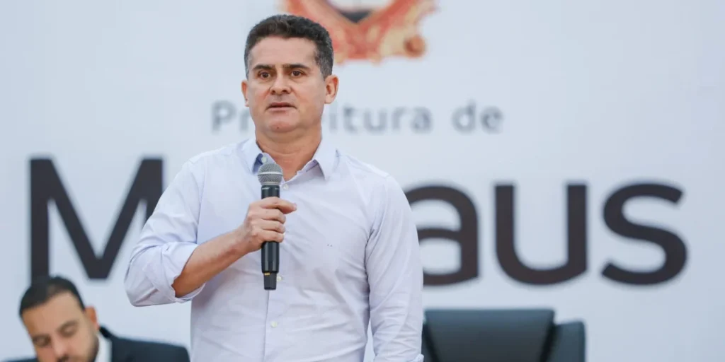 Sindicato dos professores acusa David Almeida de uso político do Fundeb David Almeida