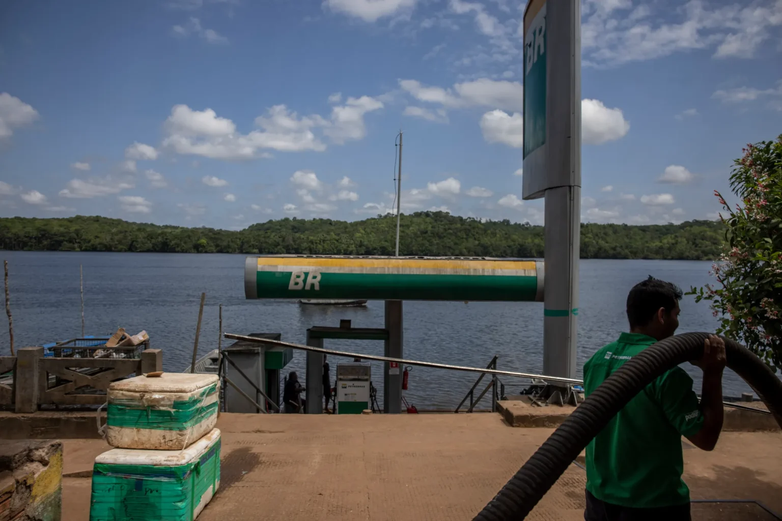 Ibama limita licença na Foz do Amazonas e barra ampliação de poços da Petrobras Ibama