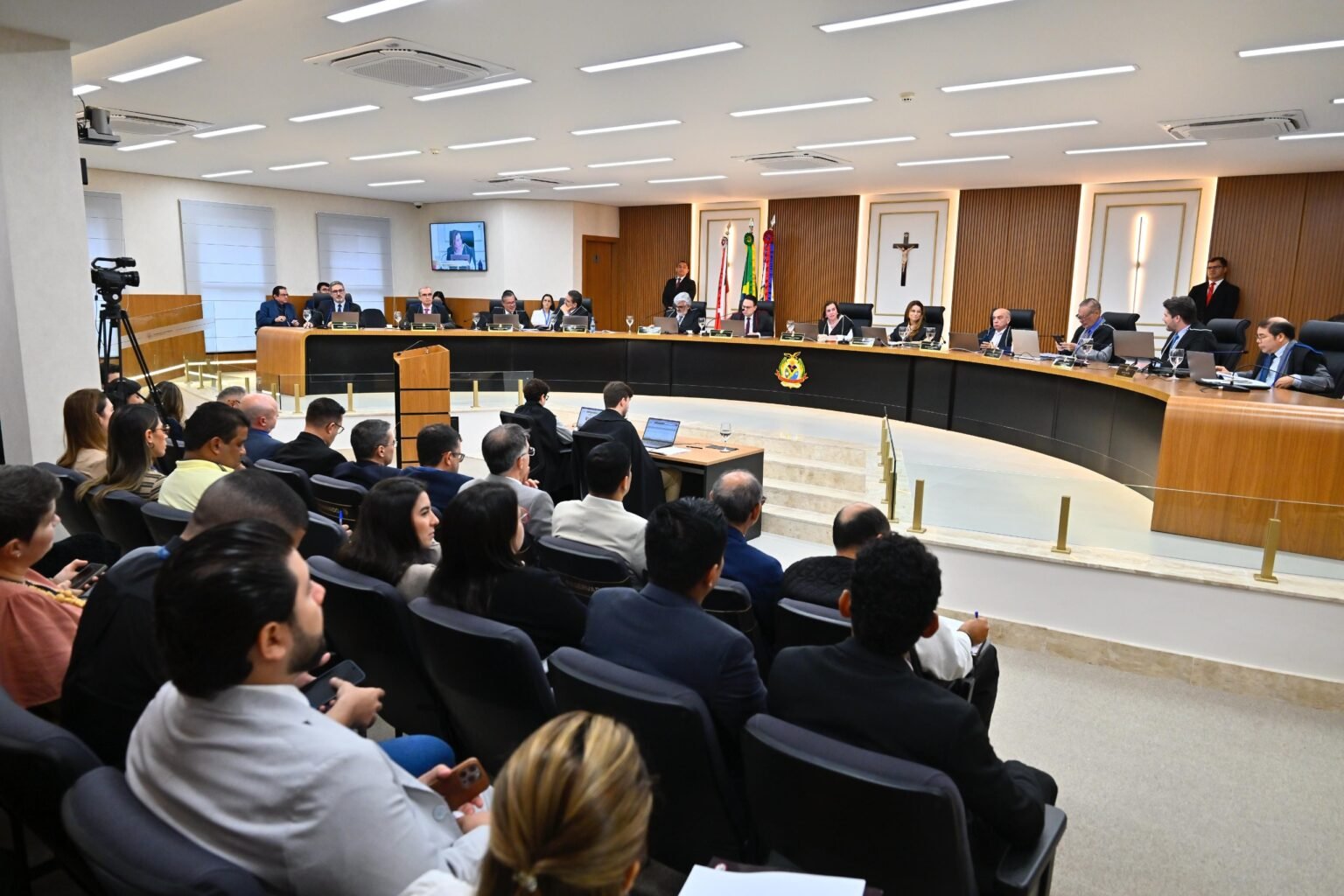 Novo plenário virtual impulsiona modernização no TCE-AM TCE-AM