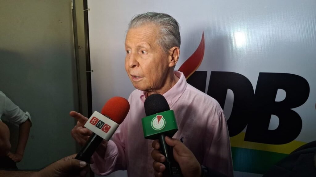 Arthur Neto se filia ao MDB e declara apoio a Aziz Omar Aziz