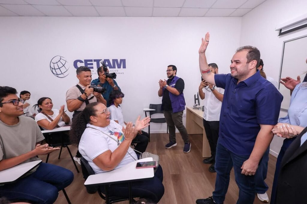 Roberto Cidade inaugura sétima escola do Cetam em Manaus e lança edital para novos cursos Roberto Cidade