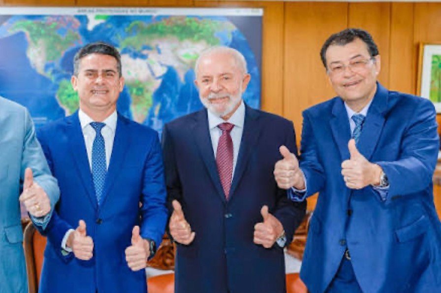 David declara voto em Braga, candidato de Lula ao Senado no AM