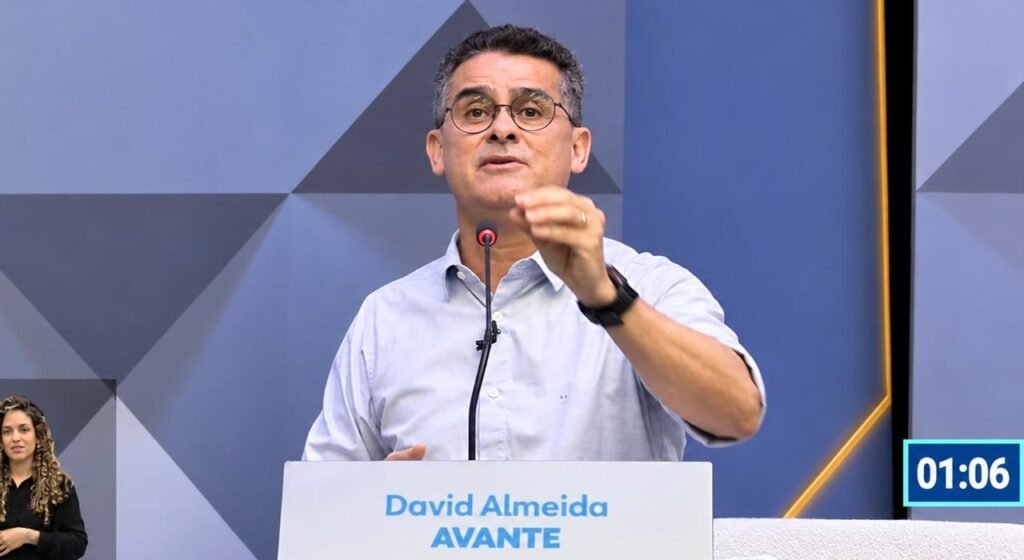 Dados contradizem declaração de David Almeida sobre Roberto Cidade Cidade